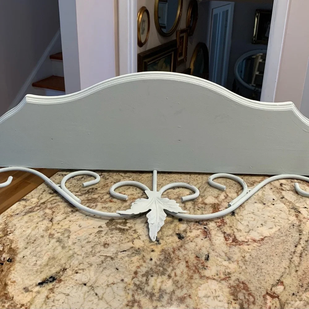 Painted wood and metal shelf